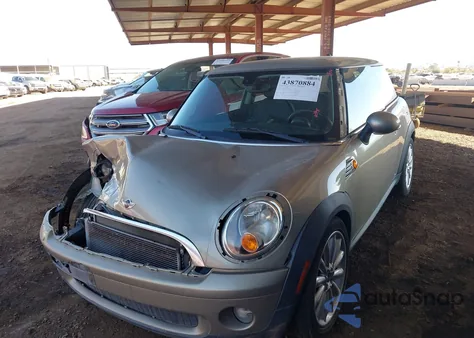 2010 Mini Cooper from USA, damaged, VIN WMWMF3C52ATZ26549